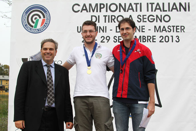 Campionati-Italiani-Senior-Milano-2013.-Caputo-Ugo-1°-Class.-in-CL3P-U-Gr-A.-Per-la-1^-volta-un-atleta-Senior-di-Candela-a-podio-nella-specialità-rid